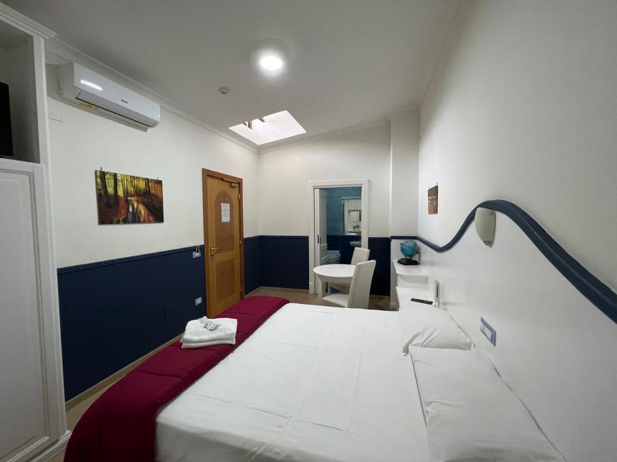 Hotel Tiffany Varcaturo